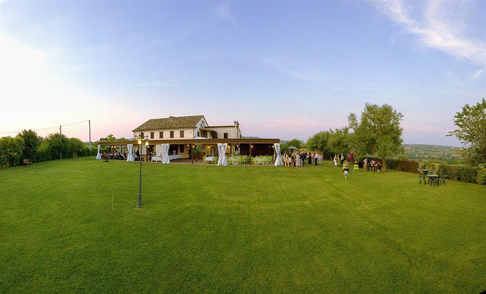 Locanda Il Girasole Ancona Bagian luar foto