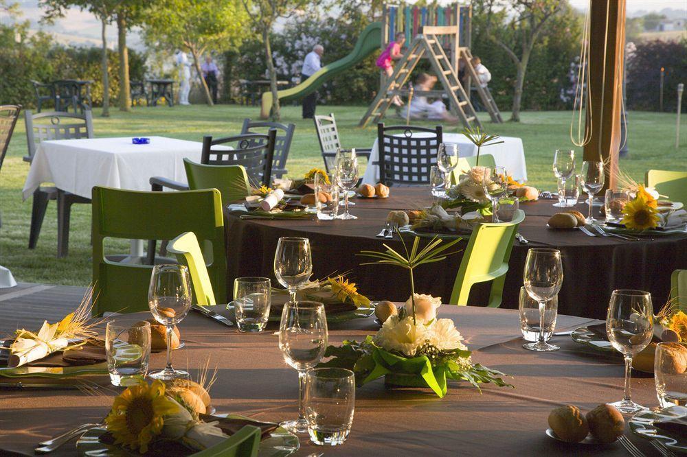 Locanda Il Girasole Ancona Bagian luar foto